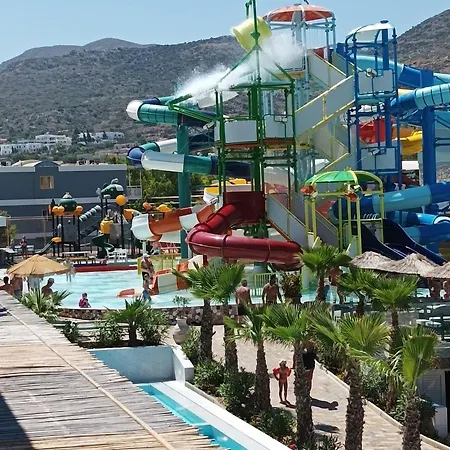 Sunbay ホテル 4*