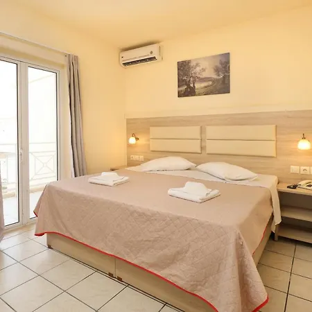 Sunbay Hotell 4*