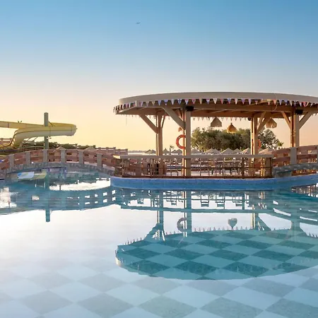 Sunbay 호텔 헐소니소스