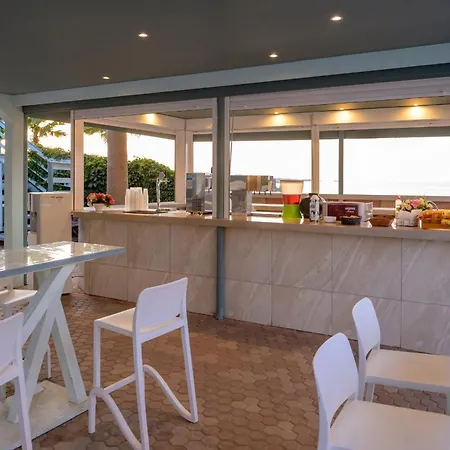 Sunbay 4* 헐소니소스