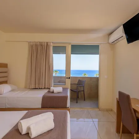 Sunbay Hotel 4*