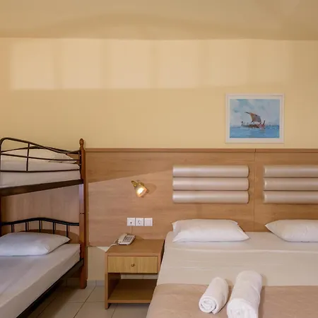 Sunbay Hotel 4*