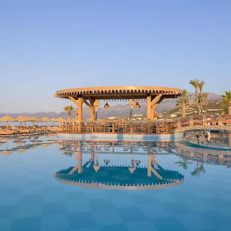 Sunbay Hotel 4*